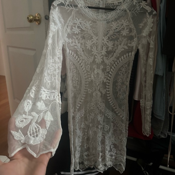 Beautiful Mesh White Dress - Picture 1 of 3